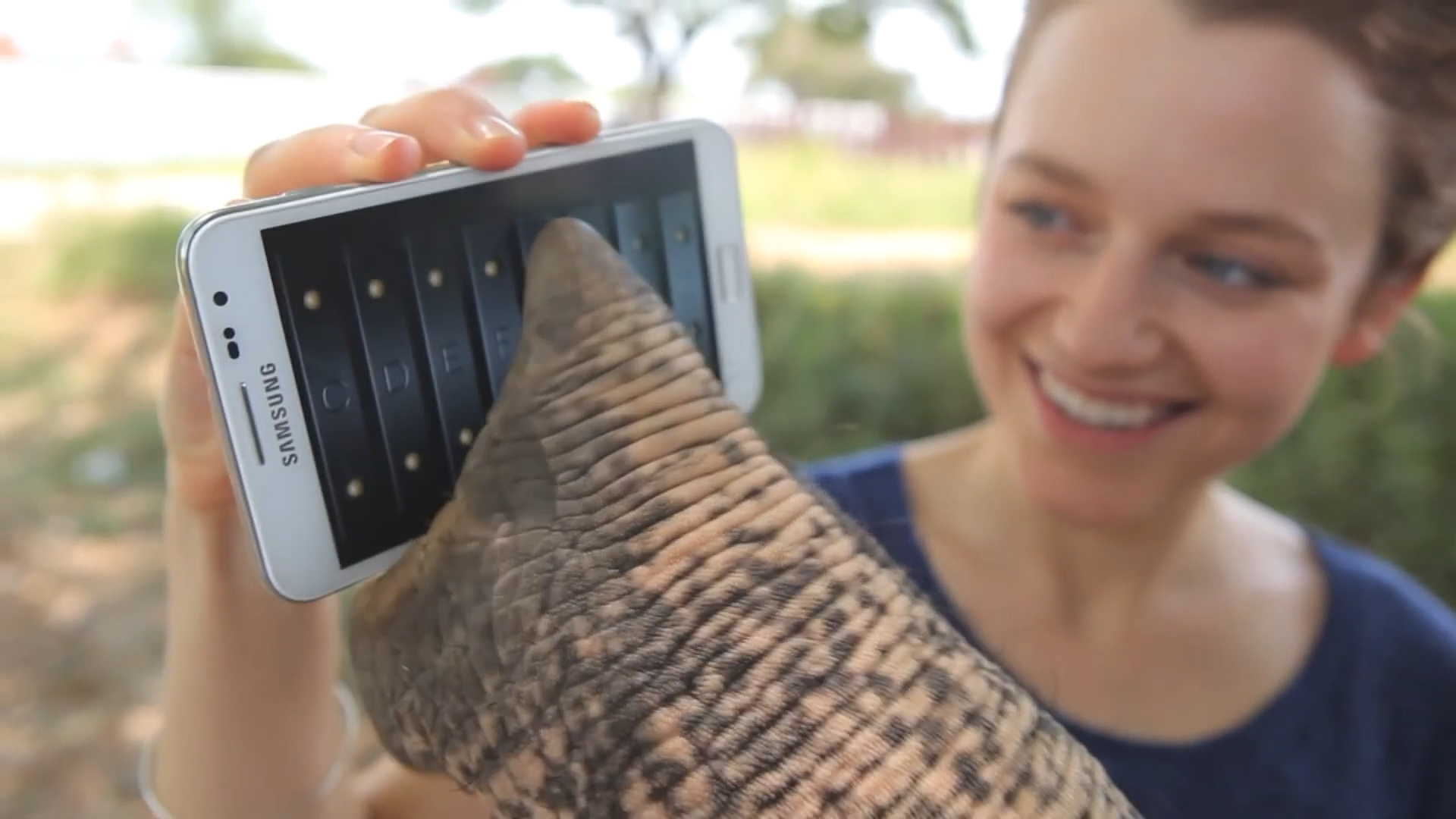 Samsung, Elephant Plays with a Galaxy Note