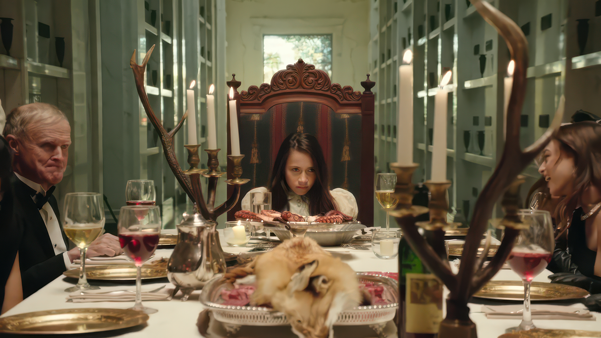 Five Knives, Vive le Roi 