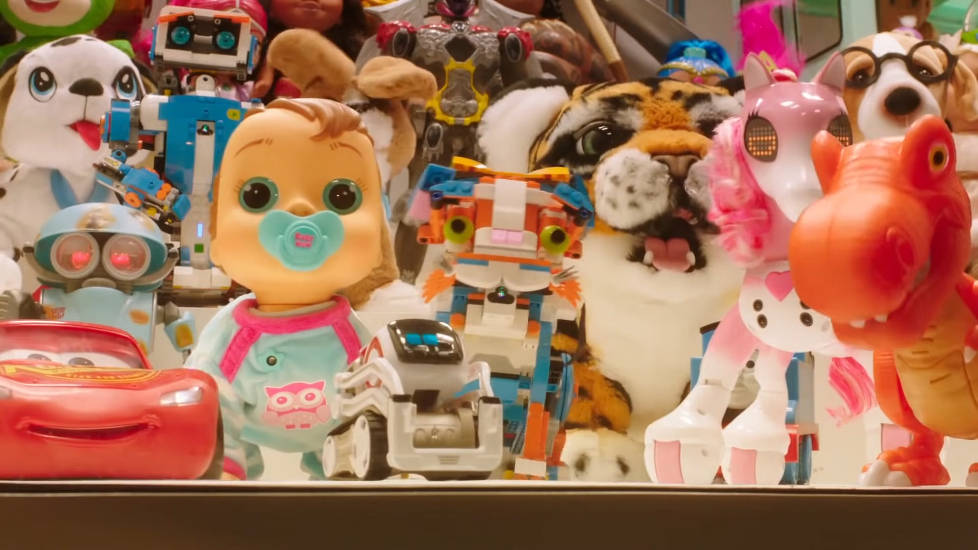 Smyths Toys, Snot