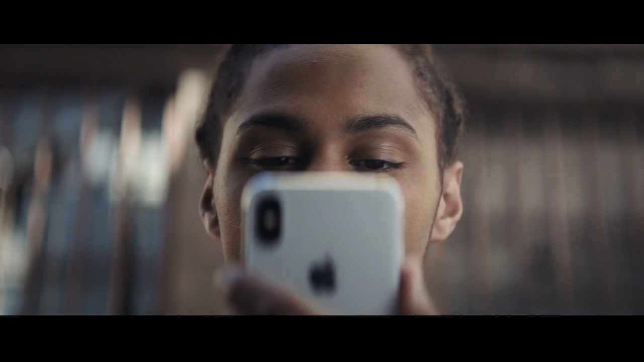 iPhoneX, Fly Market