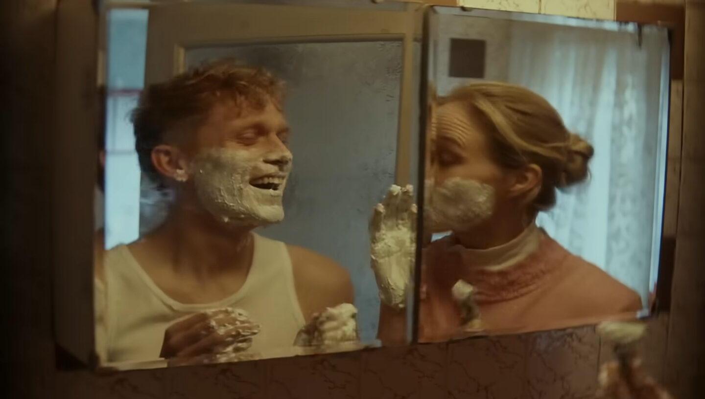 Lewis Capaldi, Pointless