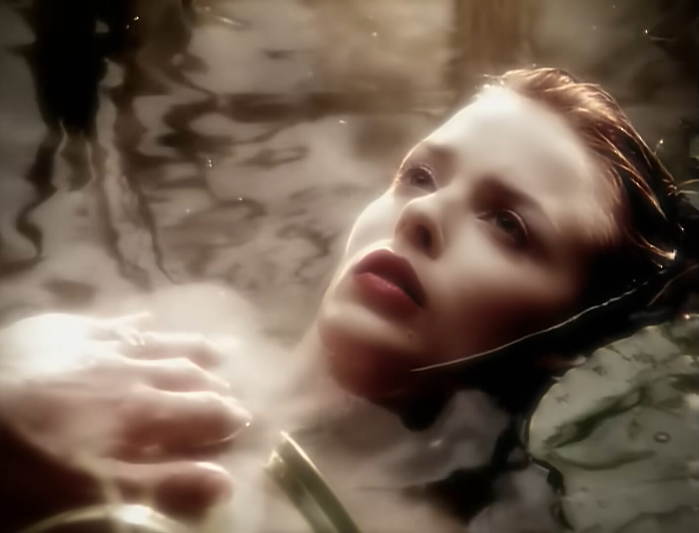 Nick Cave & The Bad Seeds feat. Kylie Minogue, Where the Wild Roses Grow (1995)