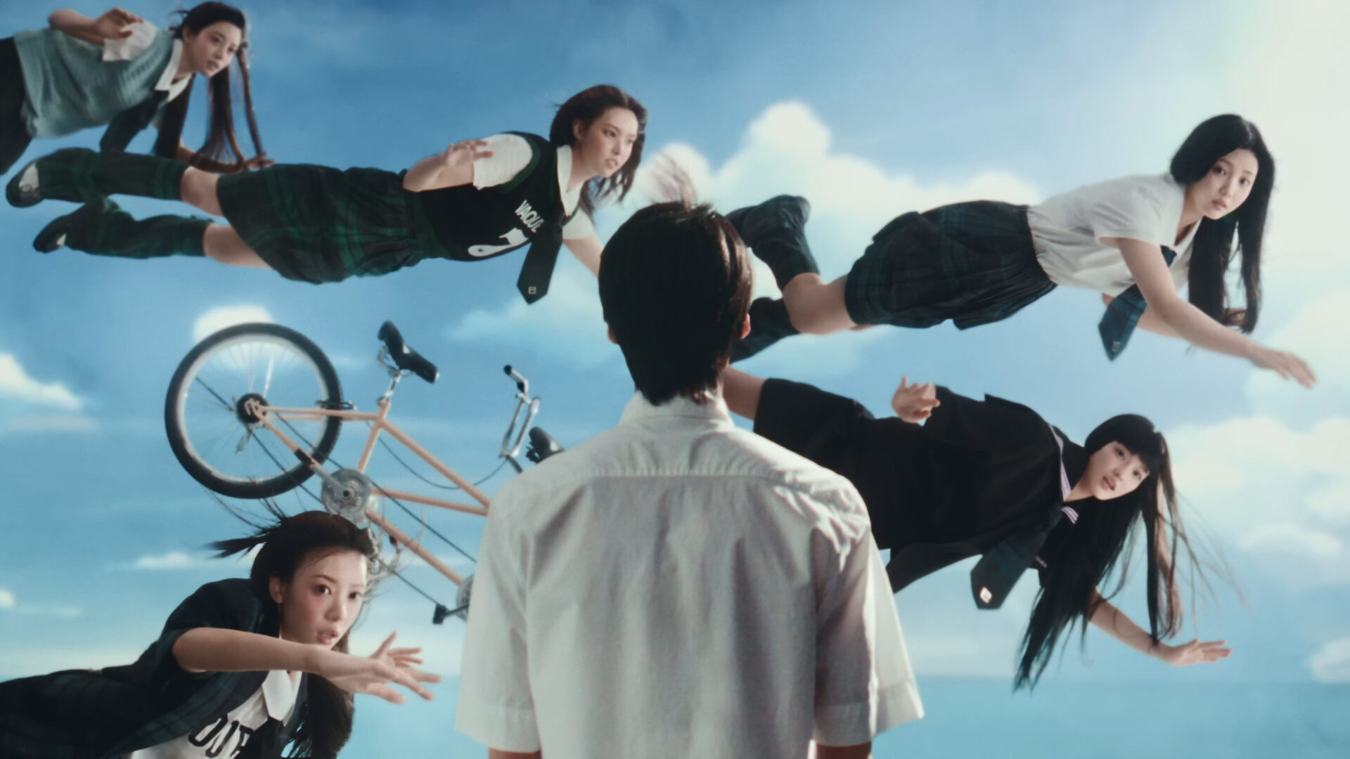 ILLIT - 빌려온 고양이 (Do the Dance)