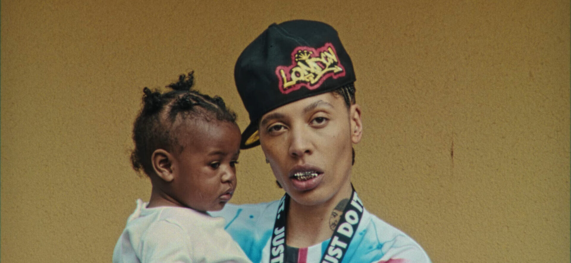 kissin' teef - JUNGLE