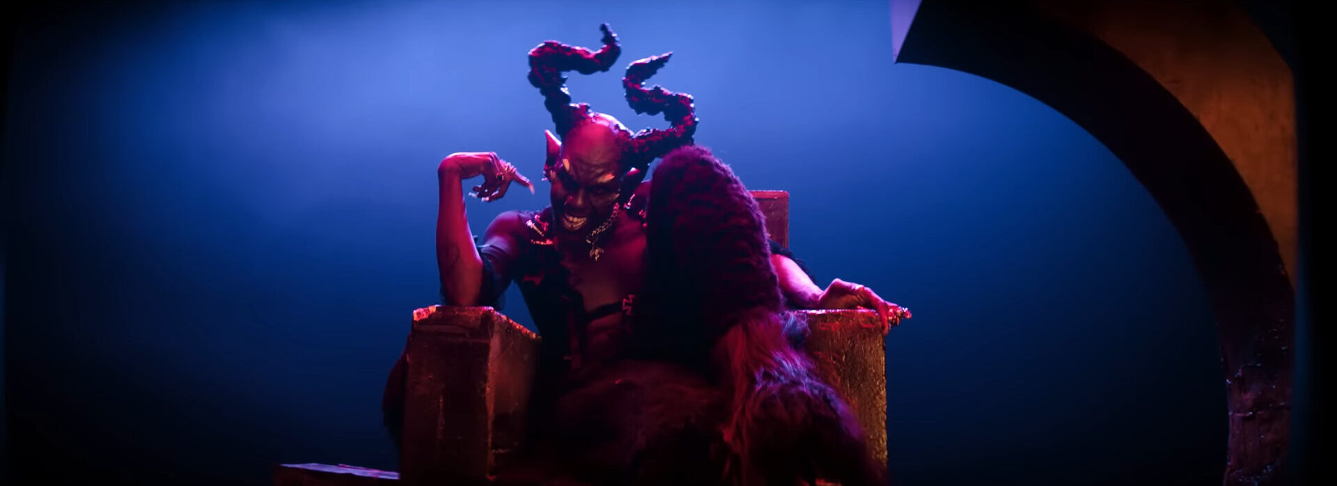 MUSIC VIDEO: Yves Tumor - Gospel For A New Century (2020)